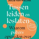 tussen leiden en loslaten review